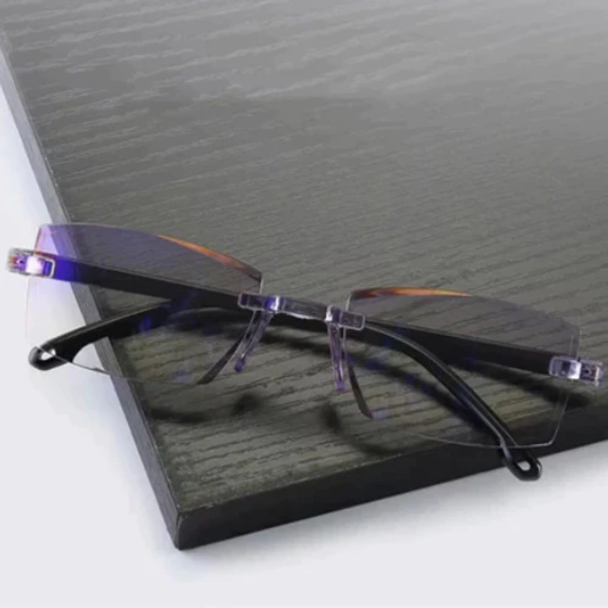 Óculos para Perto e Longe + Estojo e Limpa Lentes | Kit Completo - Imagem 5